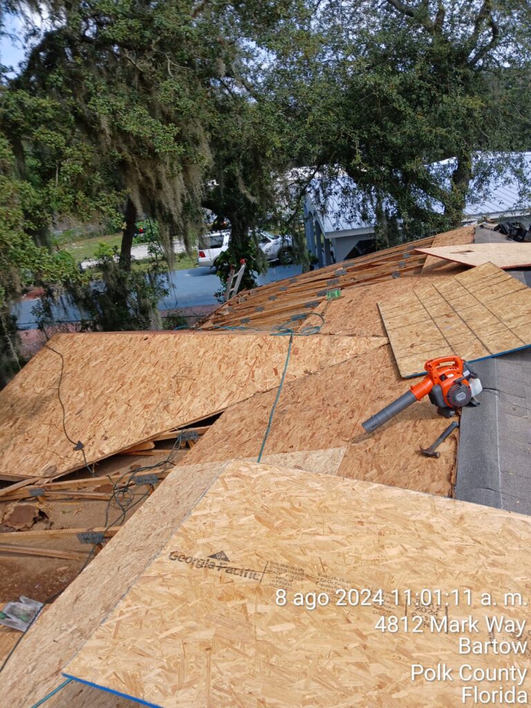 OVANDO ROOFING (349)